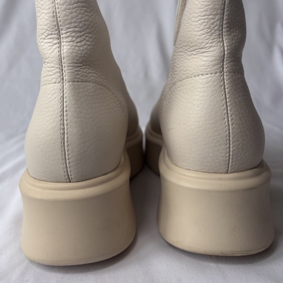 THE ROW Textured-nubuck platform ankle boots - Picture 6 of 12